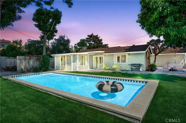 14291 Prospect Avenue, Tustin, California 92780