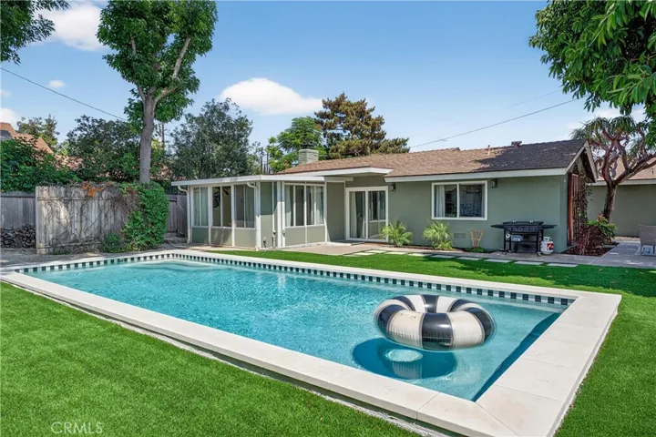 14291 Prospect Avenue, Tustin, California 92780
