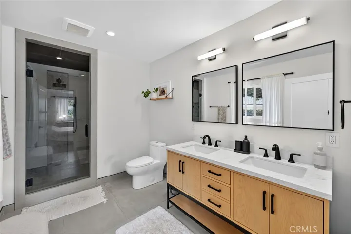 14291 Prospect Avenue, Tustin, California 92780