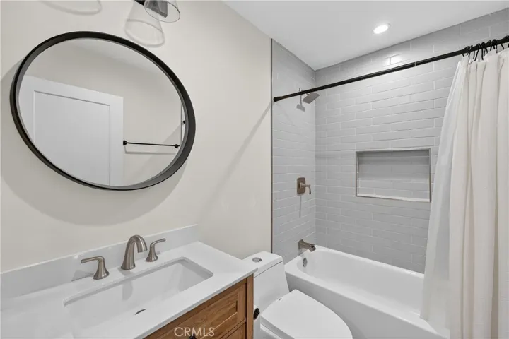 14291 Prospect Avenue, Tustin, California 92780