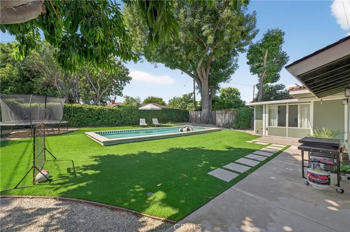 14291 Prospect Avenue, Tustin, California 92780