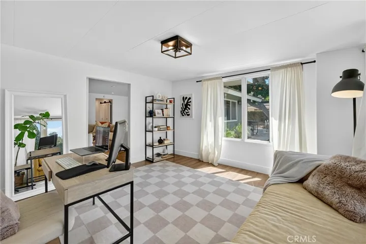 14291 Prospect Avenue, Tustin, California 92780