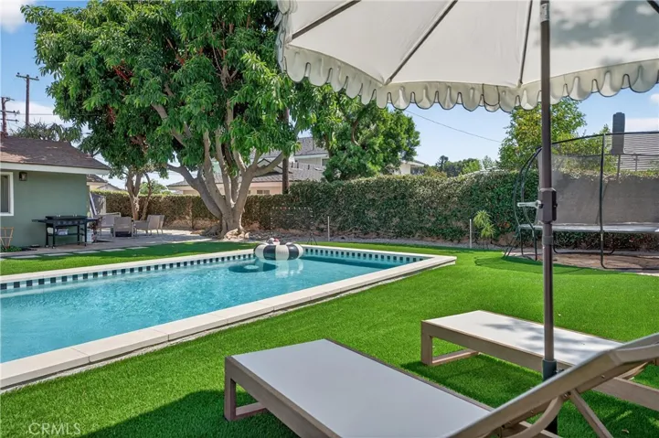 14291 Prospect Avenue, Tustin, California 92780