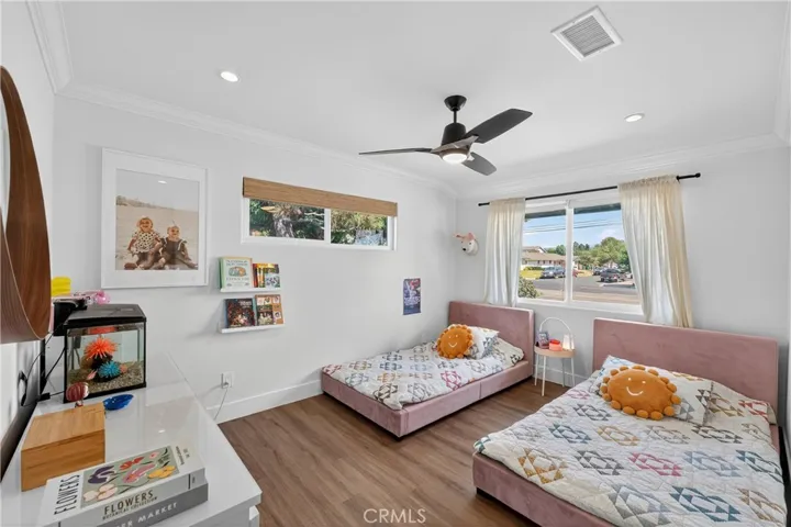 14291 Prospect Avenue, Tustin, California 92780