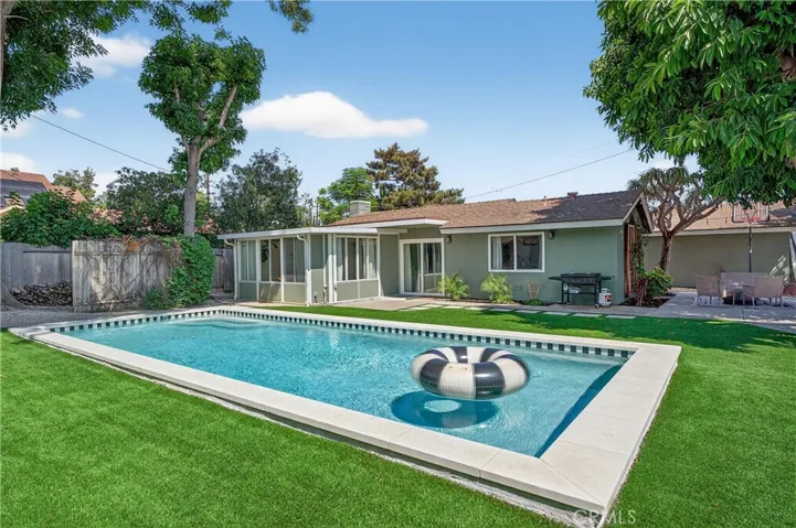 14291 Prospect Avenue, Tustin, California 92780