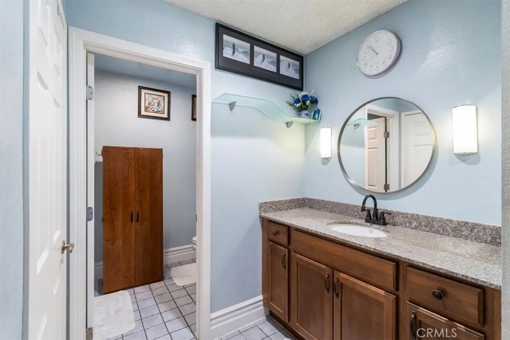 1084 Cabrillo Park  home-pic-21