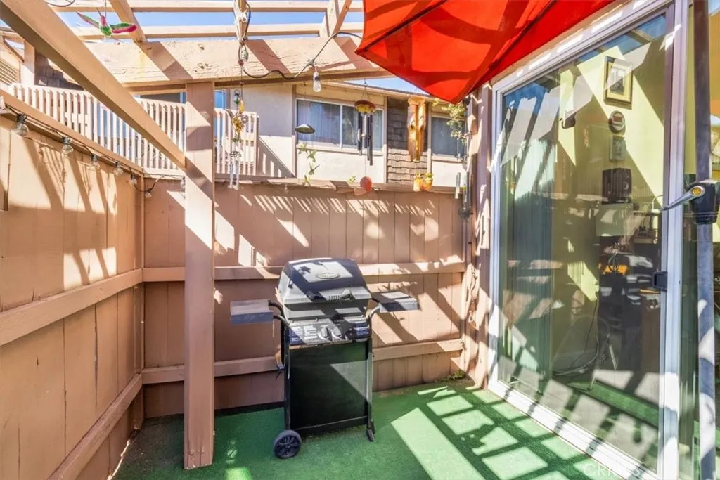 1084 Cabrillo Park  home-pic-11