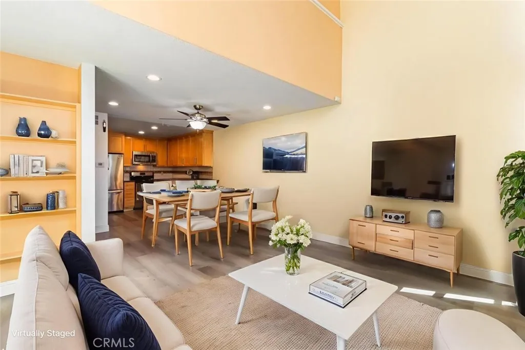1084 Cabrillo Park  home-pic-4