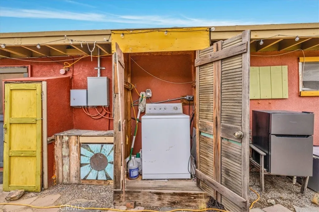 68451 Bellerue Road, 29 Palms, California 92277 home-pic-28