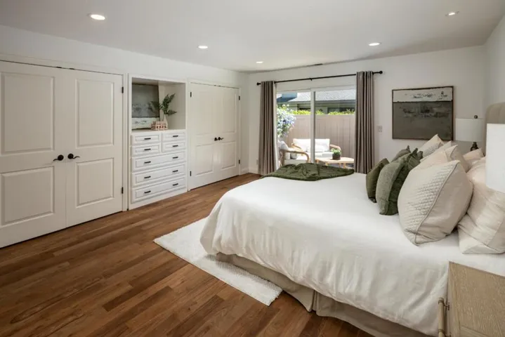 4 Bay Tree Lane, Los Altos, California 94022
