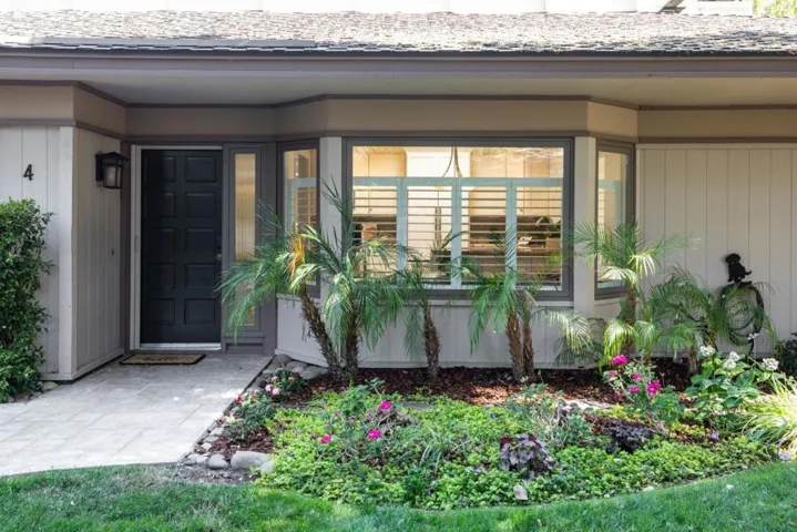 4 Bay Tree Lane, Los Altos, California 94022