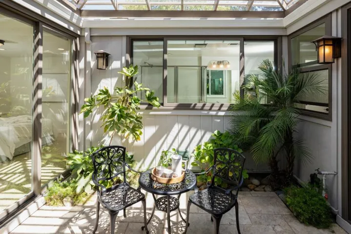 4 Bay Tree Lane, Los Altos, California 94022