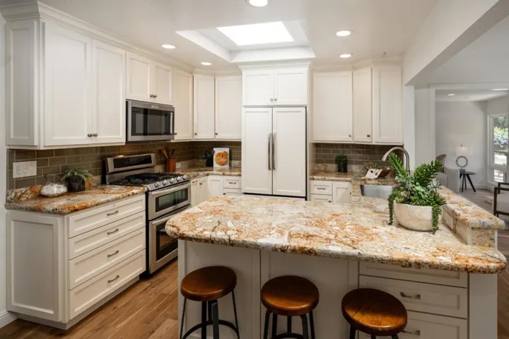 4 Bay Tree Lane, Los Altos, California 94022