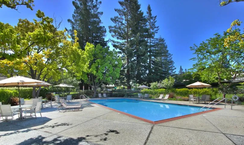 4 Bay Tree Lane, Los Altos, California 94022
