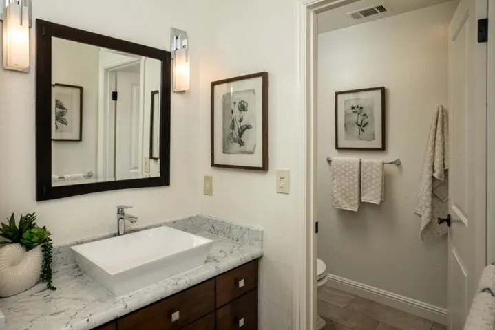 4 Bay Tree Lane, Los Altos, California 94022