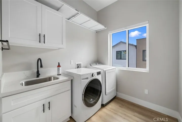 Handy Upstairs Laundry Room