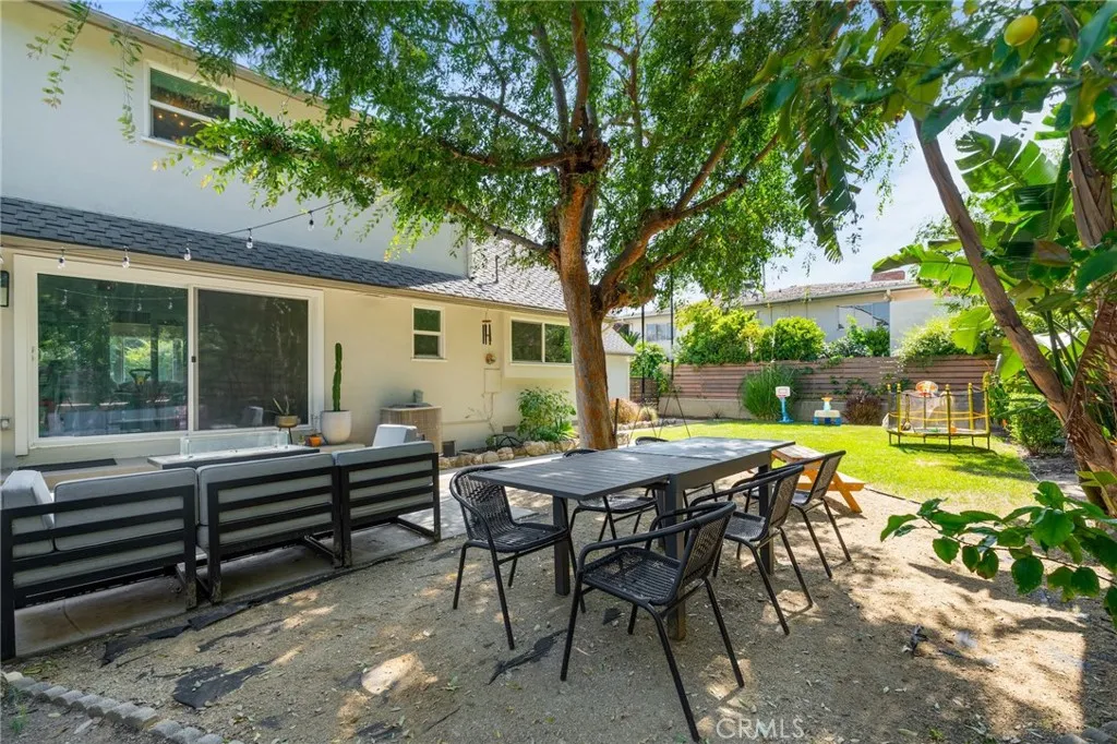 4501 Don Miguel Drive, Los Angeles, California 90008 home-pic-19