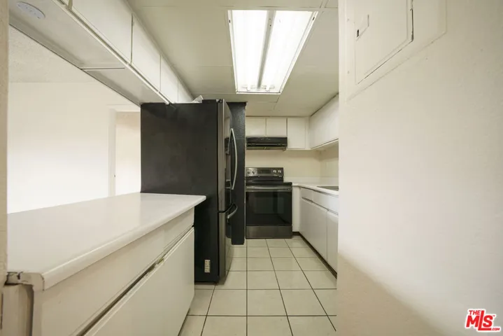 1450 Locust Avenue 306, Long Beach, California 90813