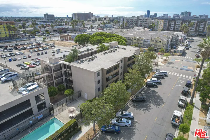 1450 Locust Avenue 306, Long Beach, California 90813
