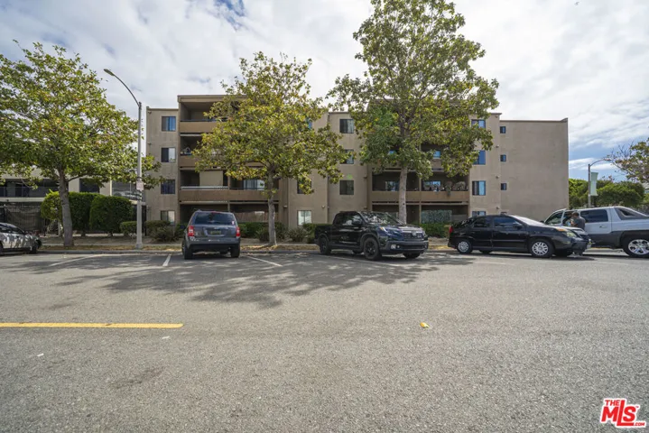 1450 Locust Avenue 306, Long Beach, California 90813