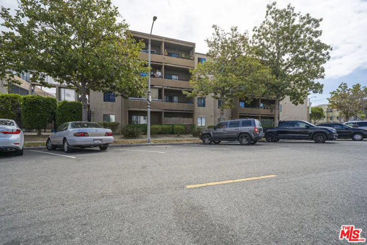 1450 Locust Avenue 306, Long Beach, California 90813