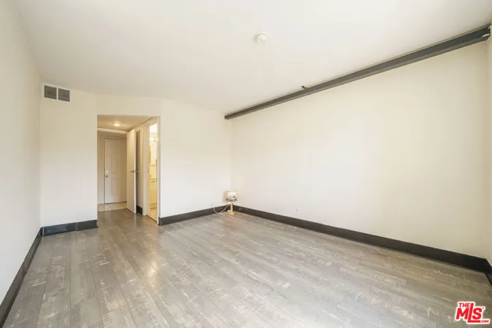 1450 Locust Avenue 306, Long Beach, California 90813