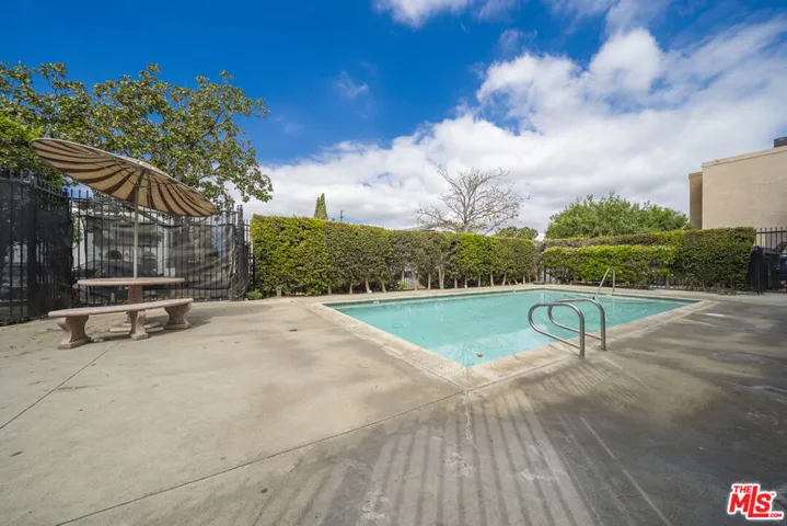 1450 Locust Avenue 306, Long Beach, California 90813