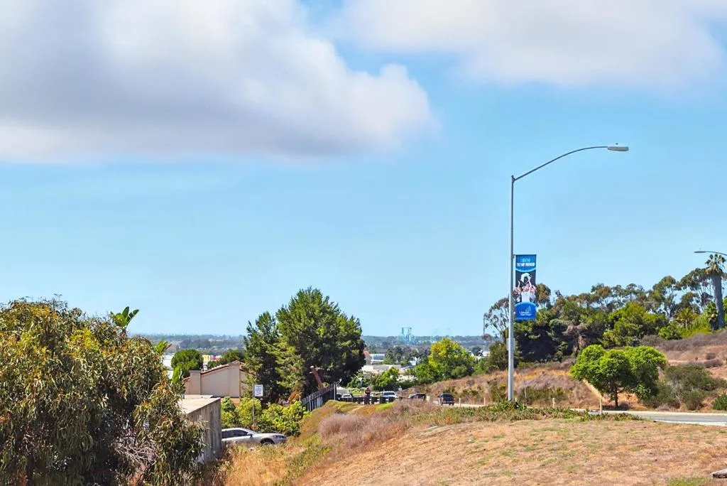 5725 Linda Vista Raod 4, San Diego, California 92110 home-pic-8