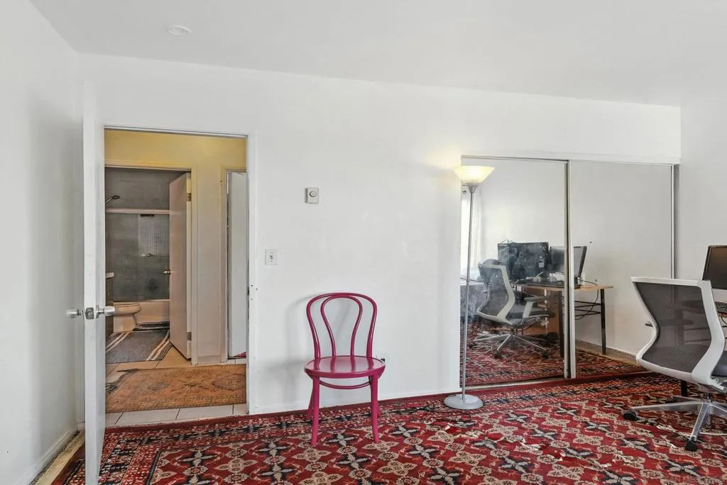 5725 Linda Vista Raod 4, San Diego, California 92110 home-pic-23