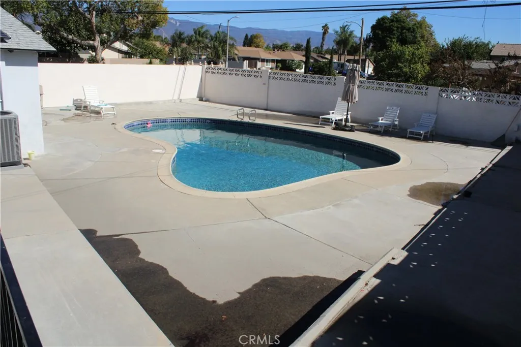 2495 Etiwanda Ave, San Bernardino, California 92410 home-pic-14