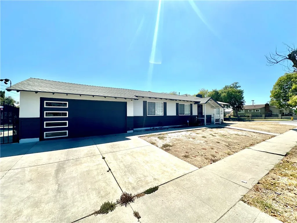 2495 Etiwanda Ave, San Bernardino, California 92410 home-pic-1