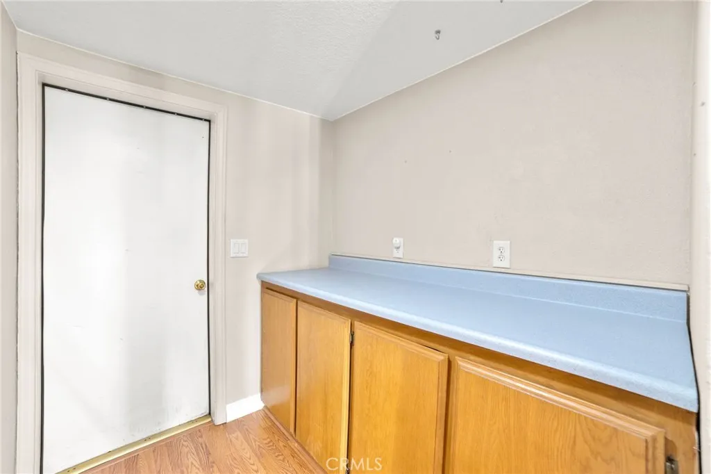 17800 Rancho Bonita Road, Victorville, California 92395 home-pic-19