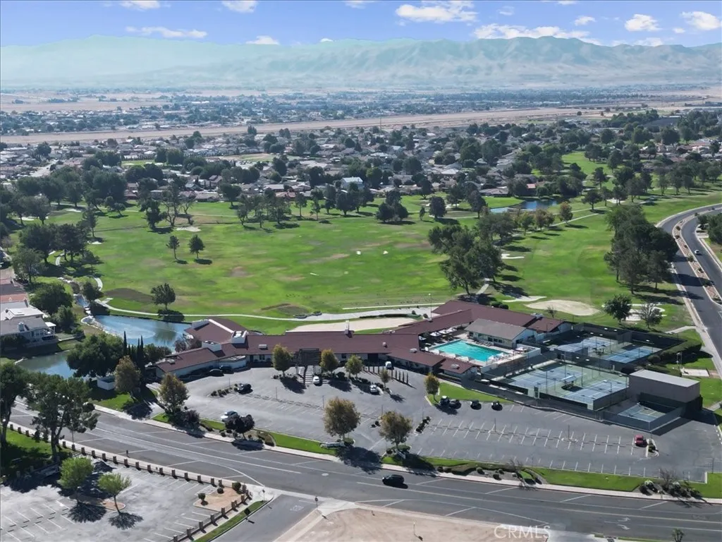 17800 Rancho Bonita Road, Victorville, California 92395 home-pic-40