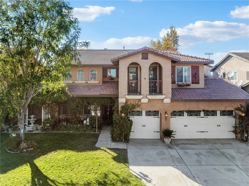 13118 Four Hills Way, Victorville, California 92392 home-pic-0