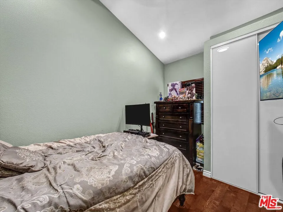 2882 Butte Creek Place, Ontario, California 91761 home-pic-20