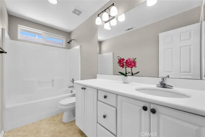 5729 Mapleview Drive, Jurupa Valley, California 92509