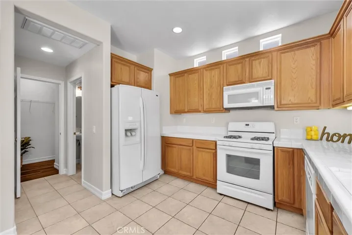 5729 Mapleview Drive, Jurupa Valley, California 92509