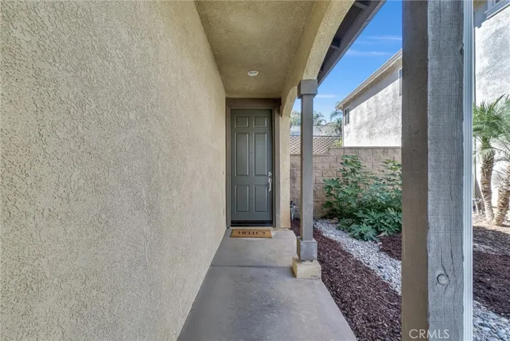 5729 Mapleview Drive, Jurupa Valley, California 92509