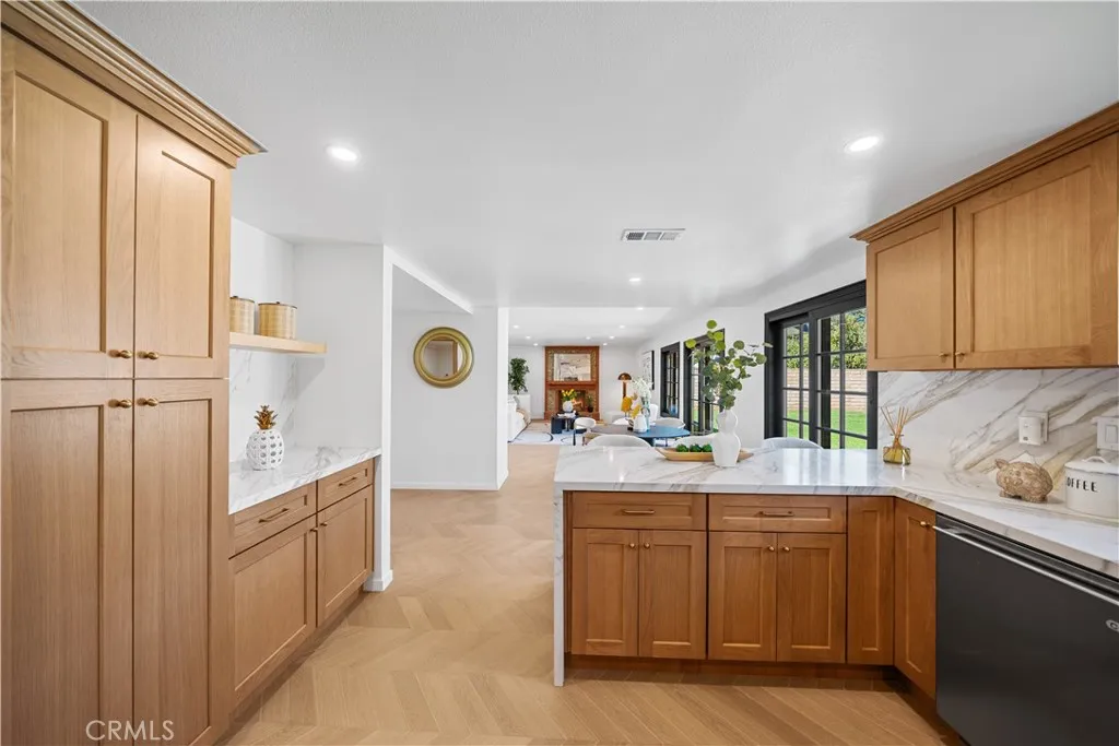 1420 Linda Way, Arcadia, California 91006 home-pic-14