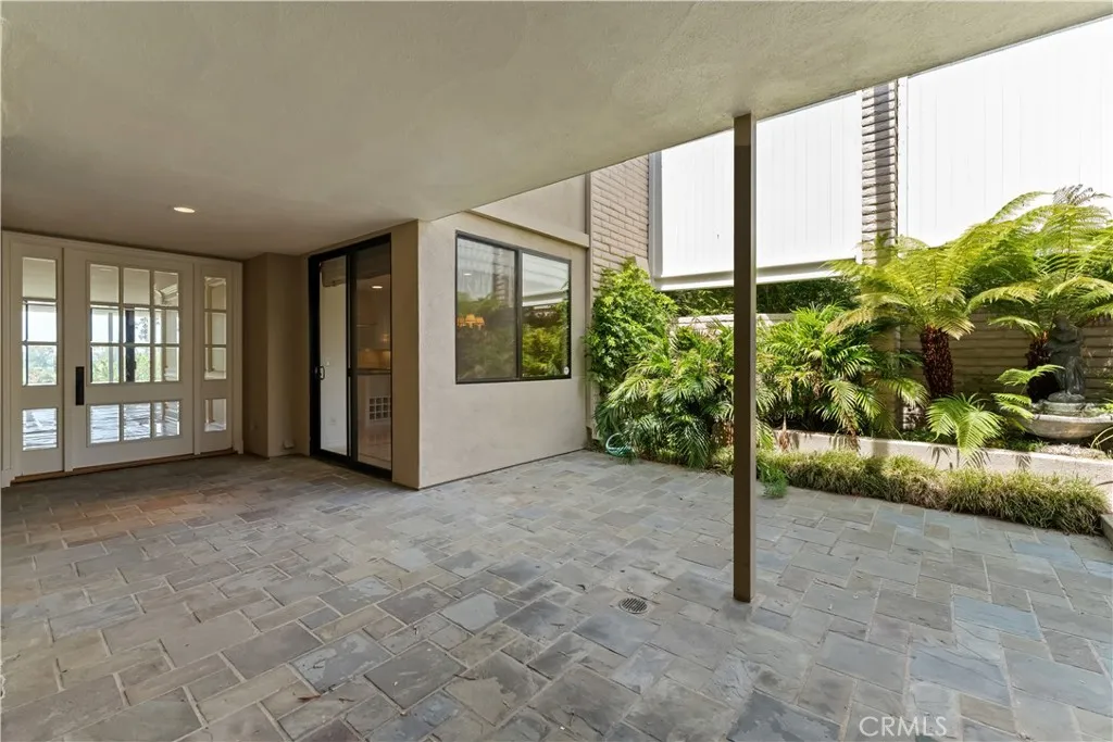 1117 Granville Drive, Newport Beach, California 92660 home-pic-27