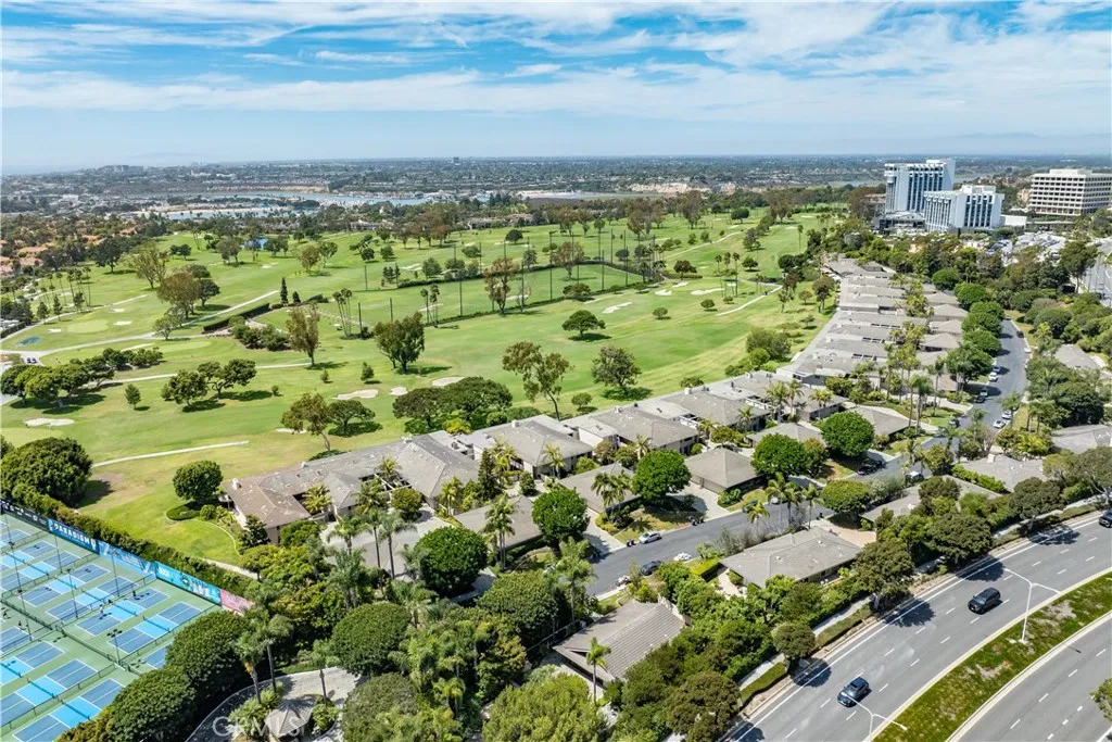 1117 Granville Drive, Newport Beach, California 92660 home-pic-2