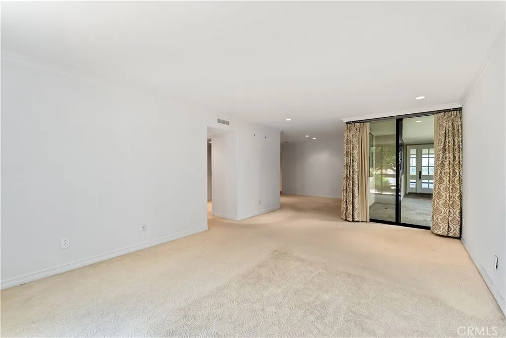1117 Granville Drive, Newport Beach, California 92660 home-pic-19