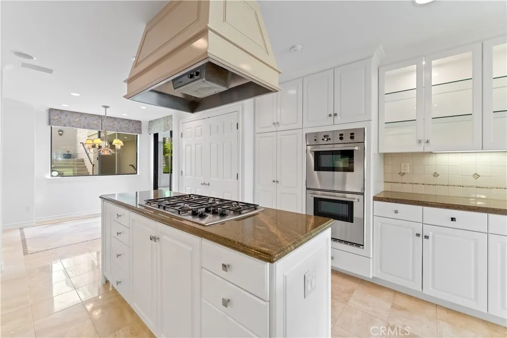 1117 Granville Drive, Newport Beach, California 92660 home-pic-7