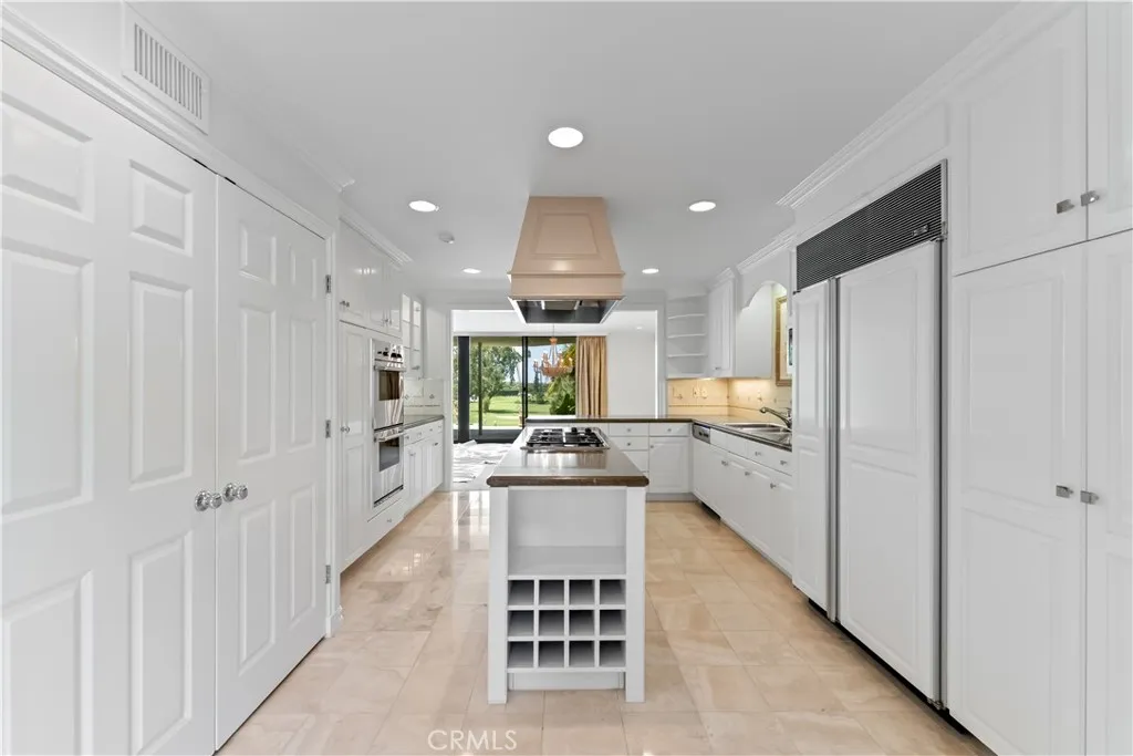 1117 Granville Drive, Newport Beach, California 92660 home-pic-4
