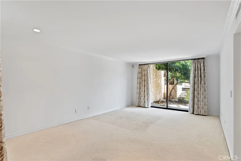 1117 Granville Drive, Newport Beach, California 92660 home-pic-18