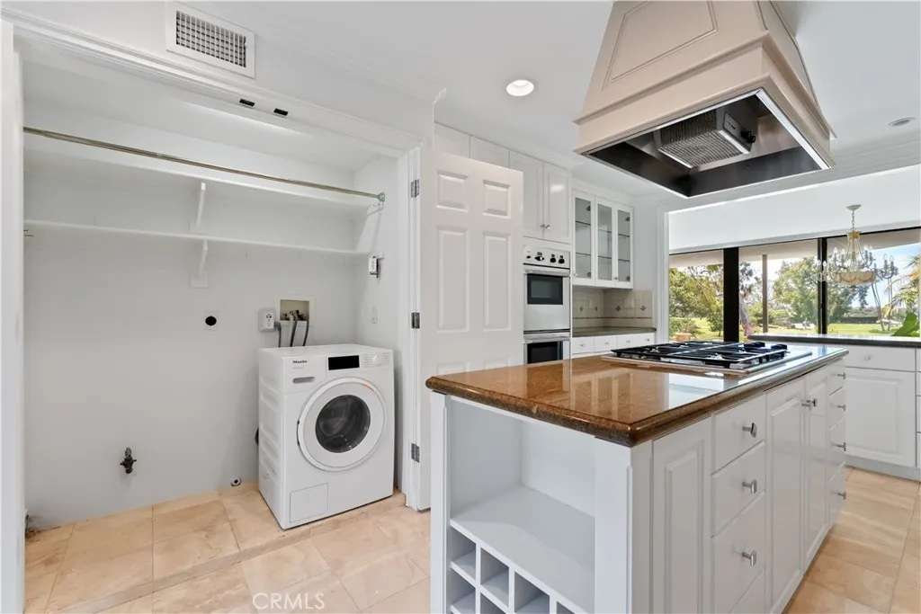 1117 Granville Drive, Newport Beach, California 92660 home-pic-30