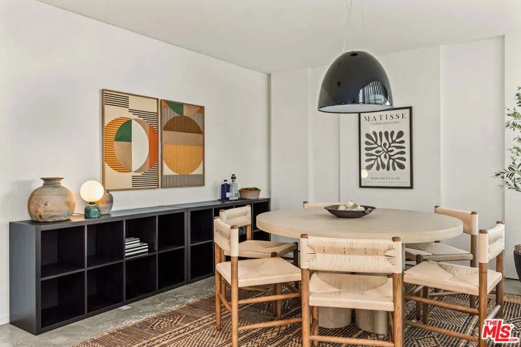 700 Main Street 15, Venice, California 90291 home-pic-10