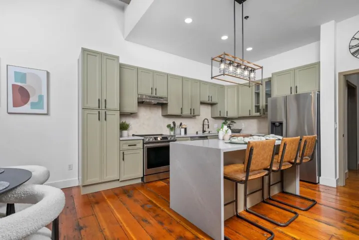 1777 Lafayette Street 112, Santa Clara, California 95050