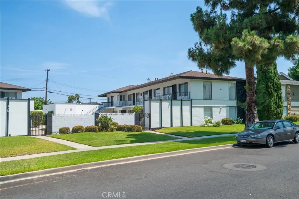 9371 Cellini Ave., Garden Grove, California 92841 home-pic-5