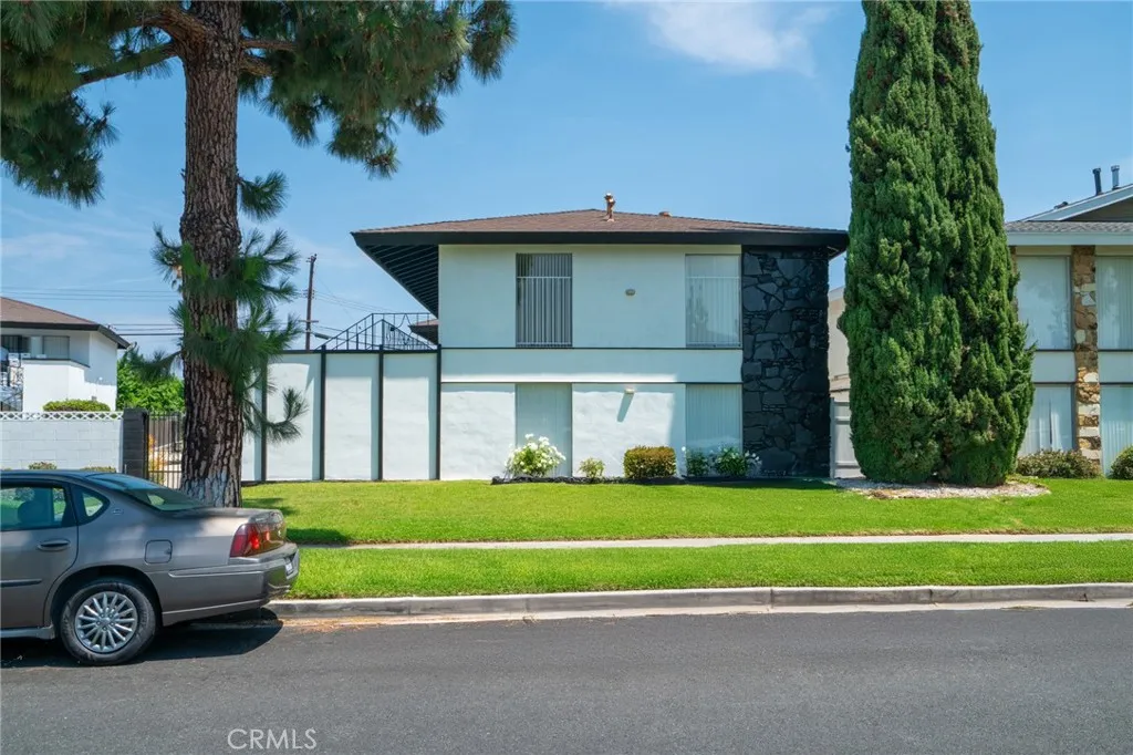 9371 Cellini Ave., Garden Grove, California 92841 home-pic-4